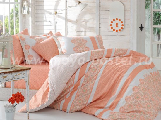 Постельное белье из поплина «LISA» персикового цвета с цветочным орнаментом, семейное в интернет-магазине Моя постель