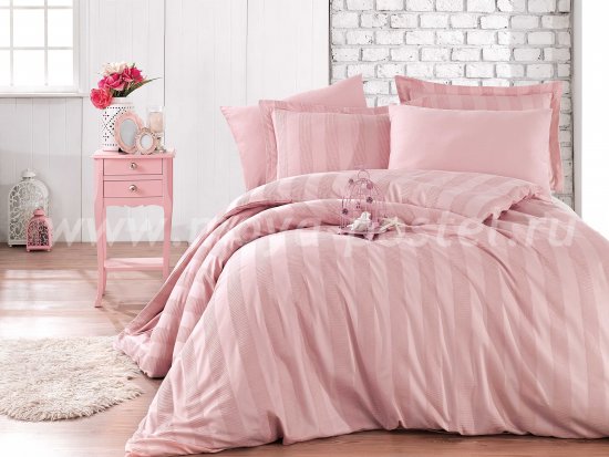 Семейное постельное белье «VALERIAN» розового цвета, сатин в интернет-магазине Моя постель
