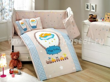 Детское постельное белье «BAMBAM» голубого цвета, из поплина с покрывалом в интернет-магазине Моя постель